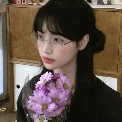 扫来个女神 海报